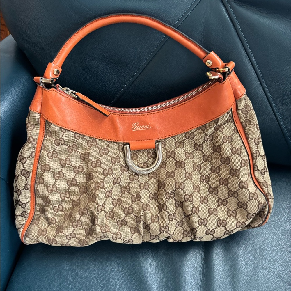 Gucci Tan and Orange Signature Shoulder Bag